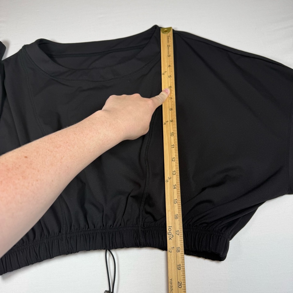 Balance Athletica Black Cropped Top - Picture 8 of 11